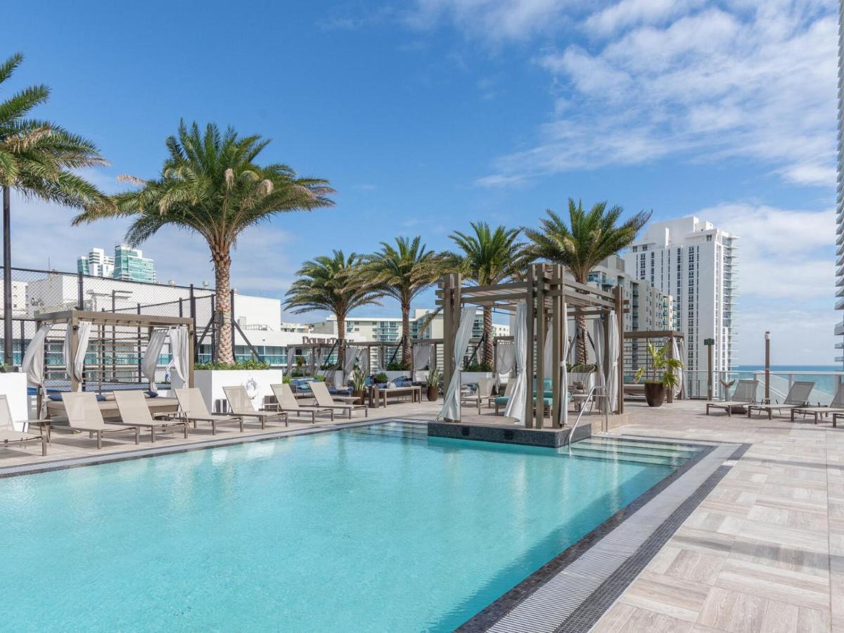 Hyde Beach House Three-Bedroom, Waterfront, Ocean And Intercostal View, Rooftop Pool, 5 Min Walk To Beach Hollywood Extérieur photo