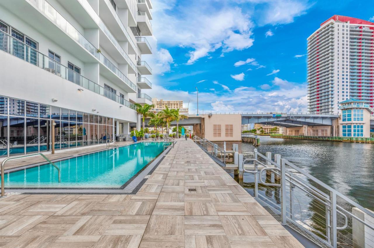 Hyde Beach House Three-Bedroom, Waterfront, Ocean And Intercostal View, Rooftop Pool, 5 Min Walk To Beach Hollywood Extérieur photo