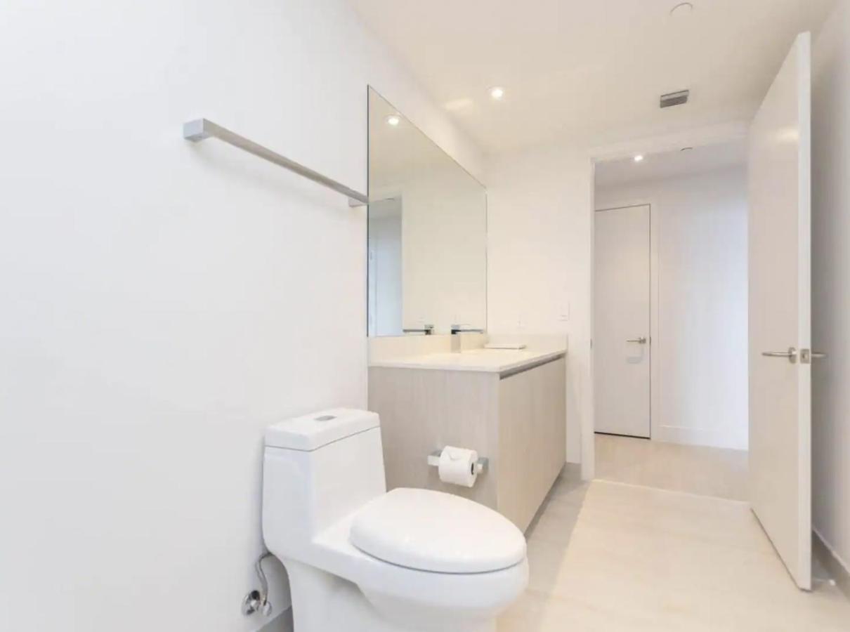 Hyde Beach House Three-Bedroom, Waterfront, Ocean And Intercostal View, Rooftop Pool, 5 Min Walk To Beach Hollywood Extérieur photo
