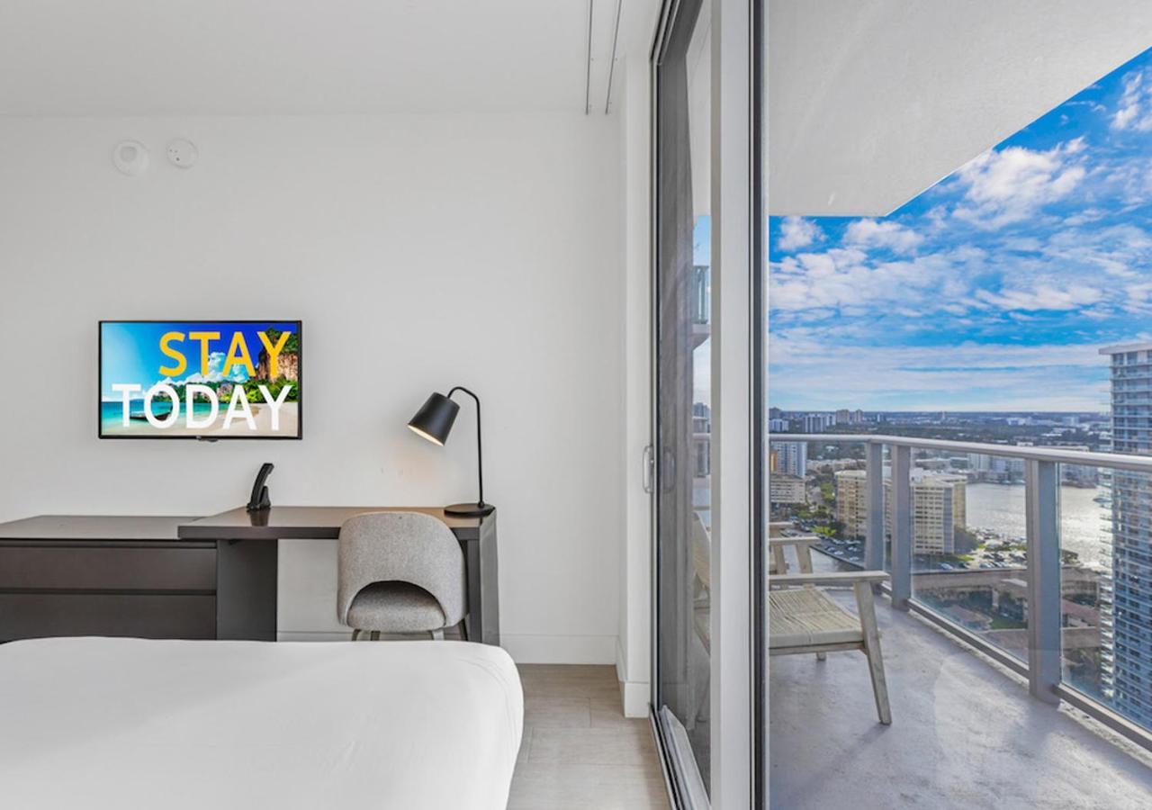 Hyde Beach House Three-Bedroom, Waterfront, Ocean And Intercostal View, Rooftop Pool, 5 Min Walk To Beach Hollywood Extérieur photo