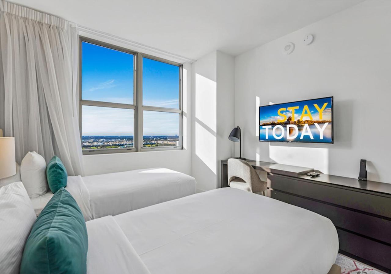 Hyde Beach House Three-Bedroom, Waterfront, Ocean And Intercostal View, Rooftop Pool, 5 Min Walk To Beach Hollywood Extérieur photo